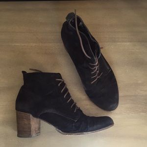 Black suede 2inches heeled booties